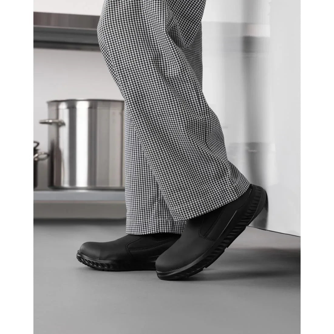 BA211 Slipbuster Steel Toe Slip On Shoes Black