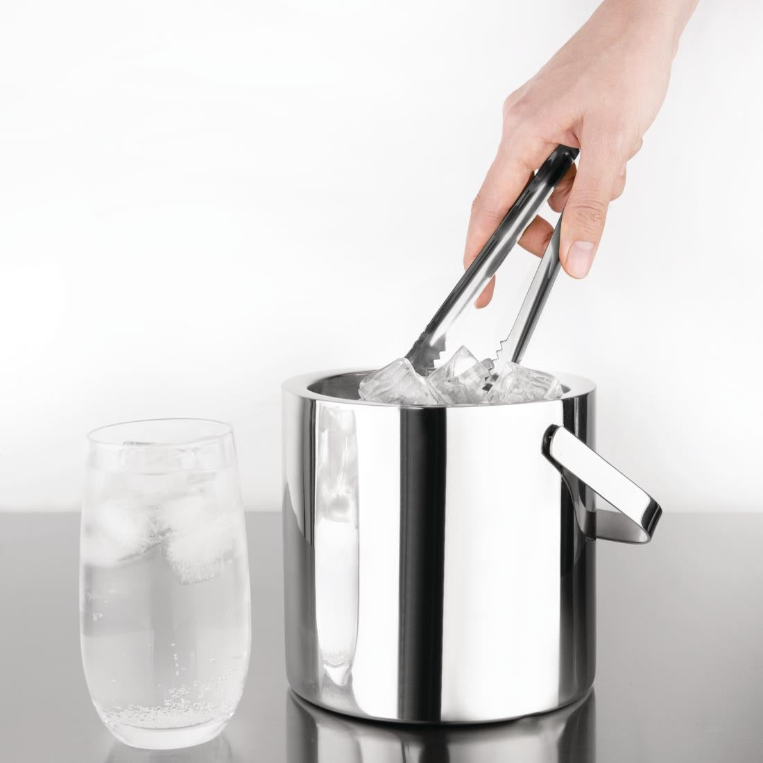 C192 Olympia Ice Tongs 7in