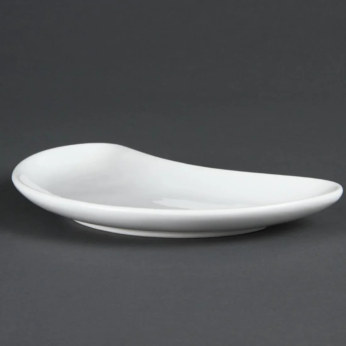 C231 Olympia Whiteware Crescent Salad Plates 200mm (Pack of 12) - JD Catering Equipment Solutions Ltd