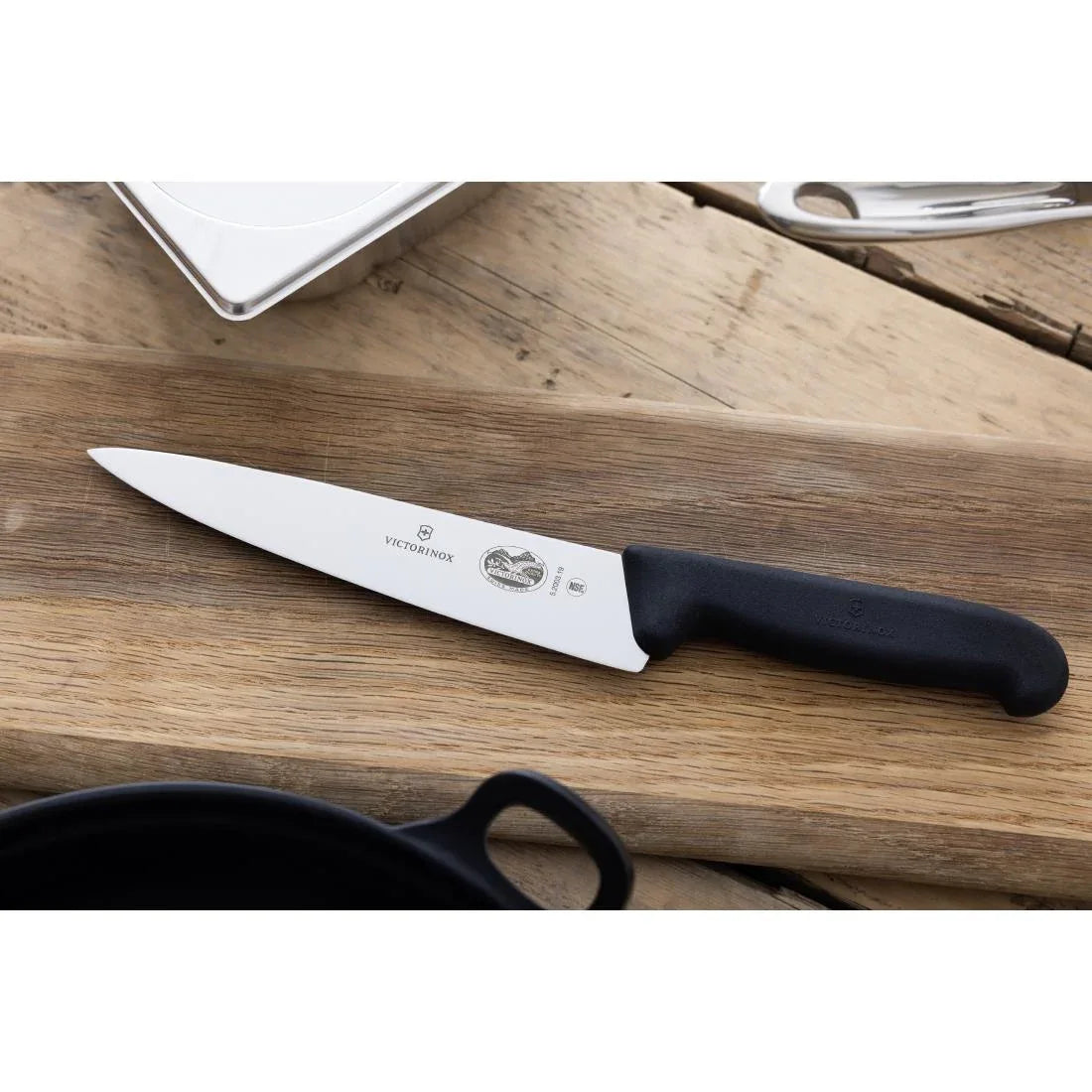 C654 Victorinox Fibrox Carving Knife 19cm - JD Catering Equipment Solutions Ltd
