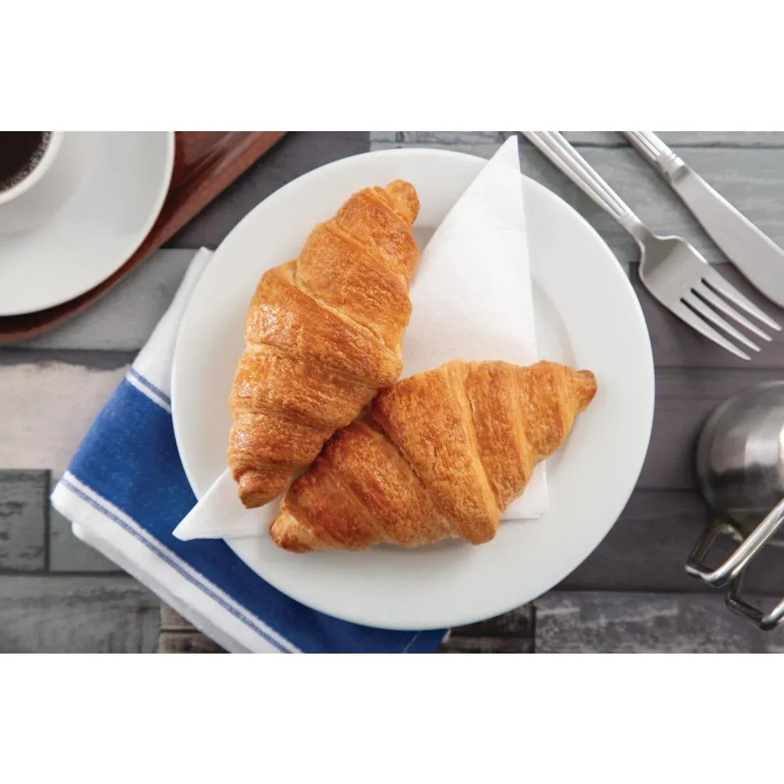 CB479 Olympia Whiteware Wide Rimmed Plates 202mm (Pack of 12)