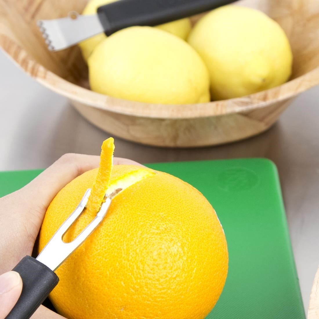 CF922 Vogue Canele Cutter