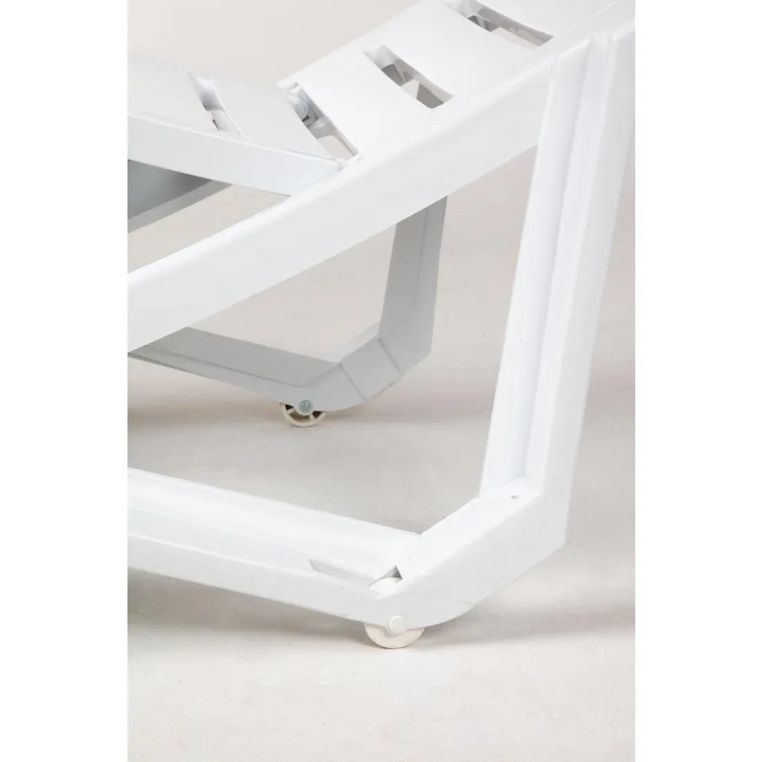 CG209 Resol Sun Lounger (Pack of 2) - JD Catering Equipment Solutions Ltd