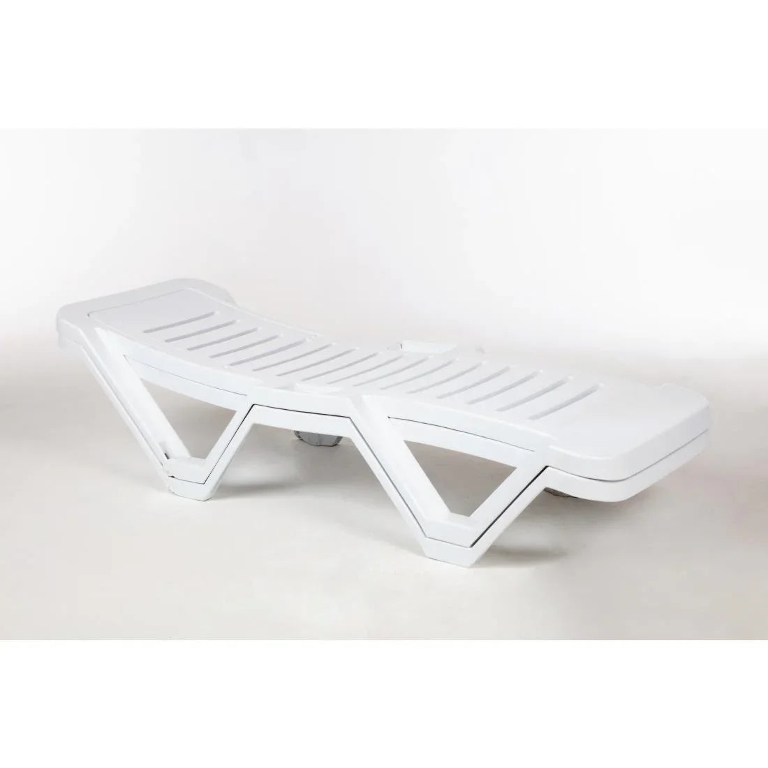 CG209 Resol Sun Lounger (Pack of 2) - JD Catering Equipment Solutions Ltd