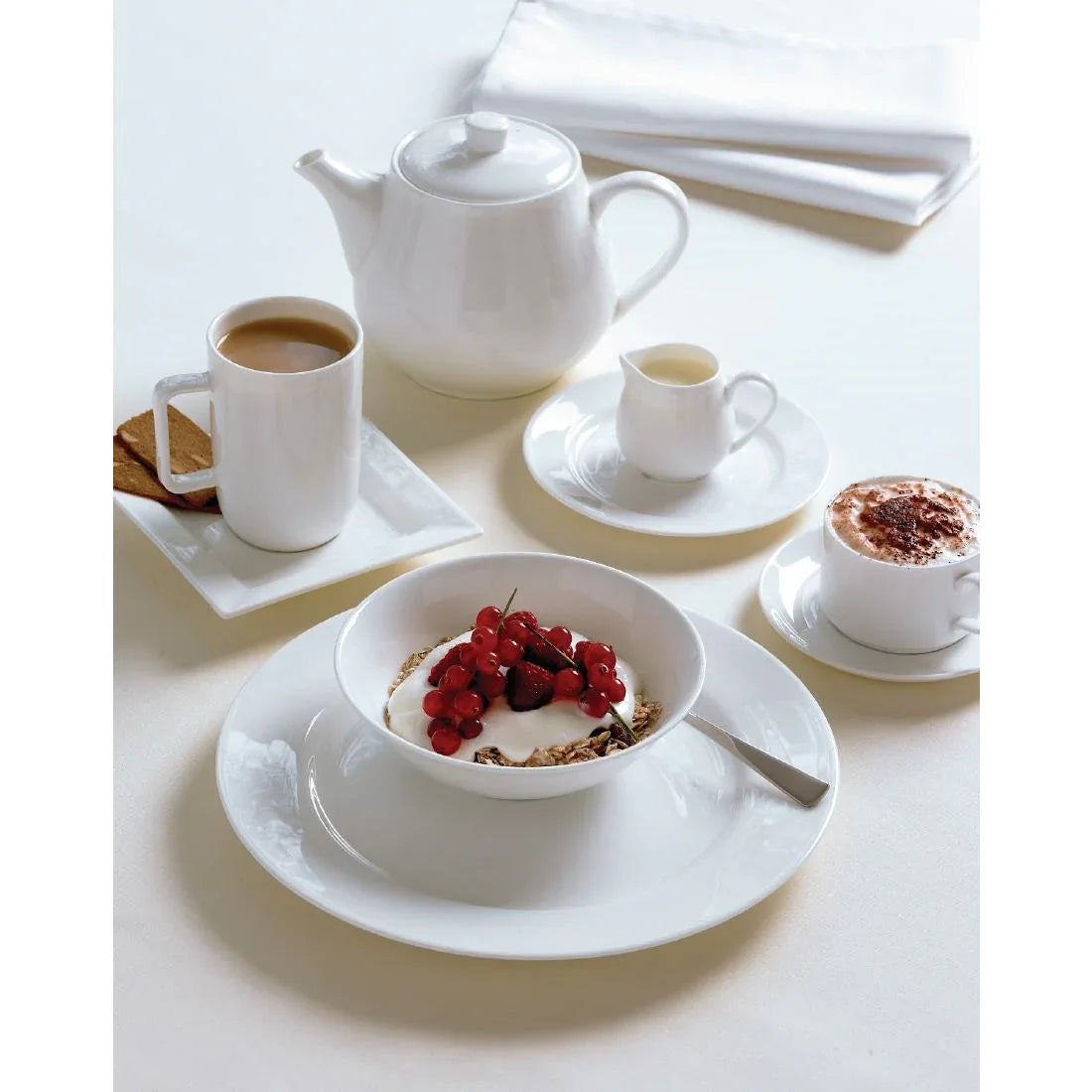 CG300 Royal Bone Ascot Plates 160mm (Pack of 12) - JD Catering Equipment Solutions Ltd