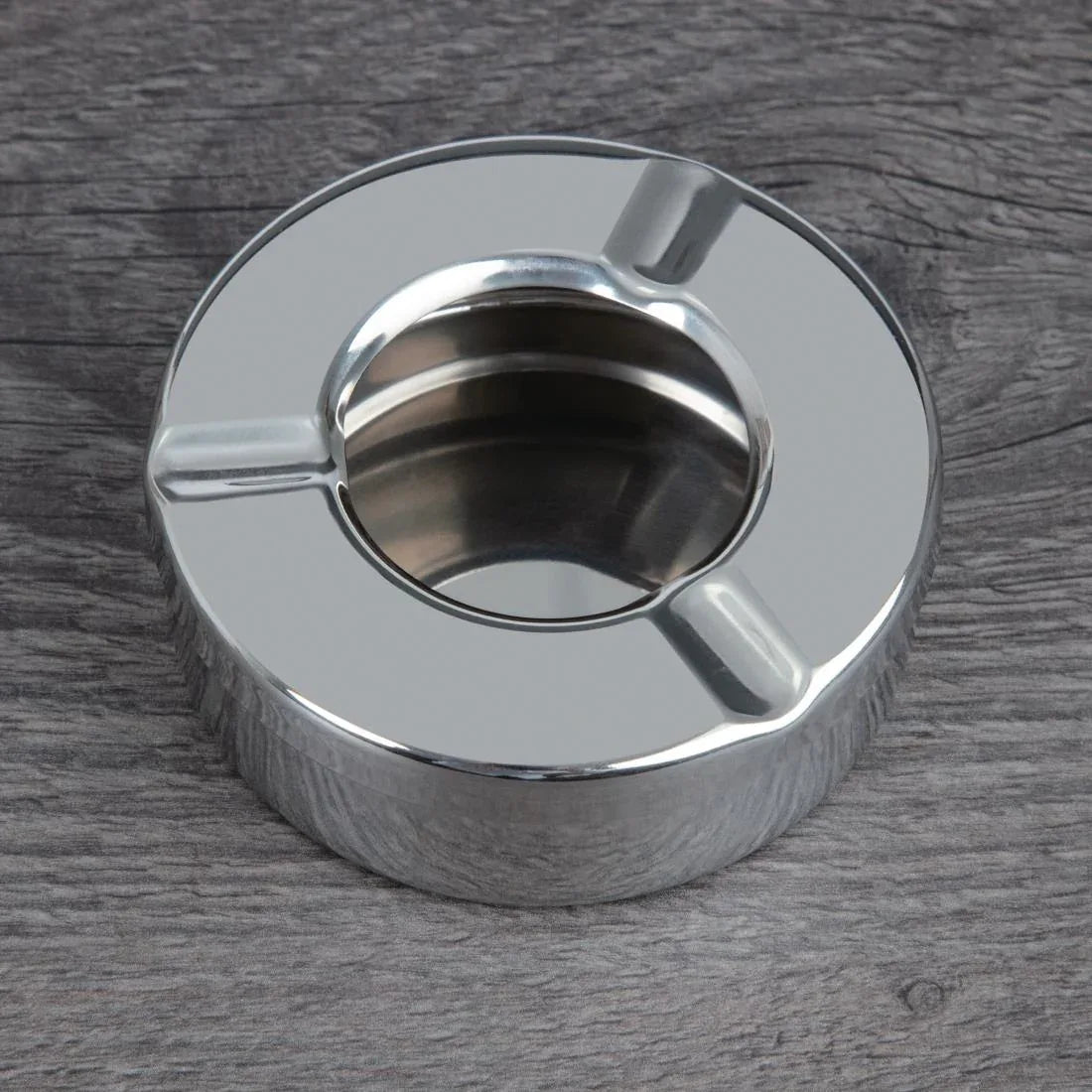 CM368 Olympia Stainless Steel Windproof Ashtray 90mm (Pack of 6) - JD Catering Equipment Solutions Ltd