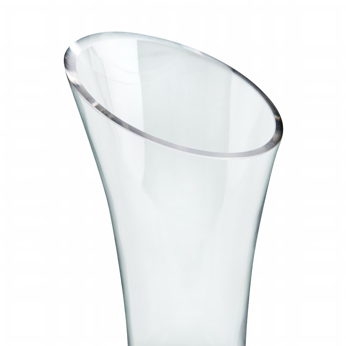 CN609 Olympia Curved Glass Decanter 750ml