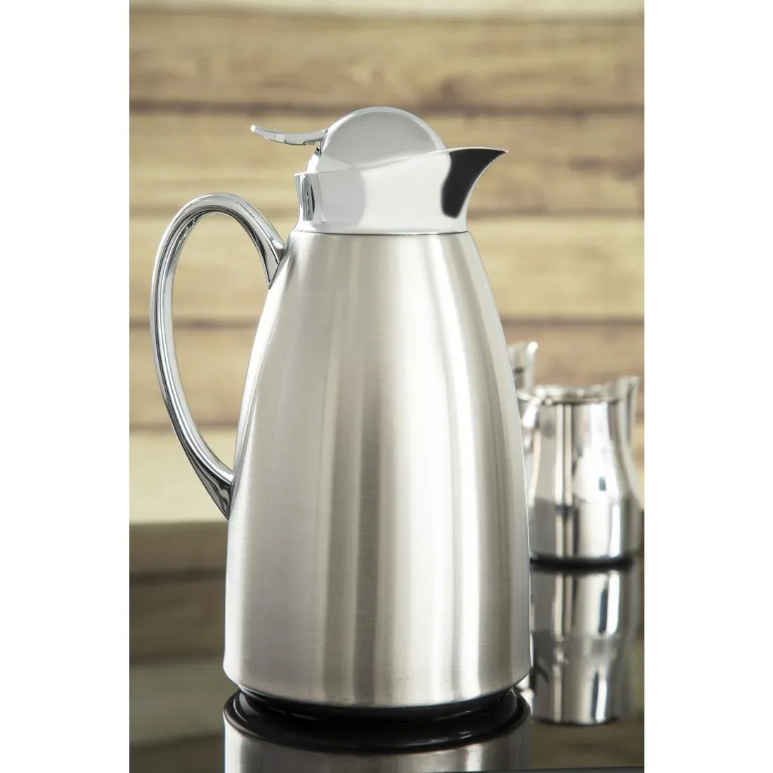 CN819 Olympia Vacuum Insulated Jug 1Ltr - JD Catering Equipment Solutions Ltd