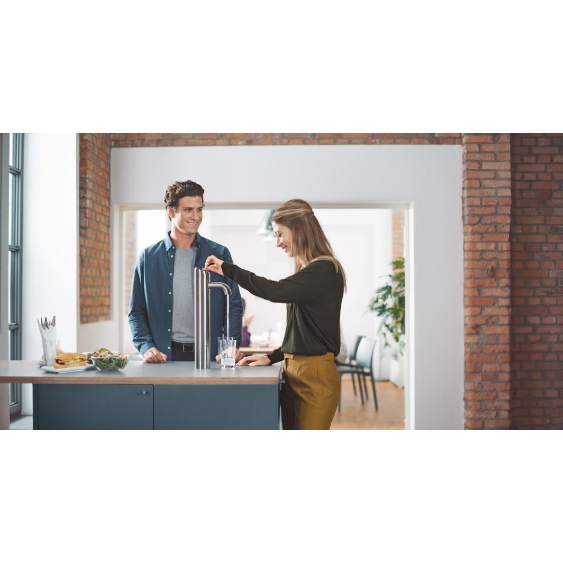 CZ974 BRITA Vivreau Extra I-Tap Water Dispenser 50 TG