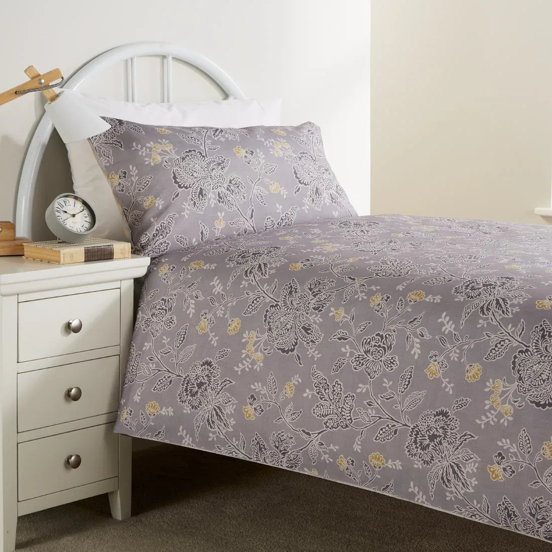 DS700 Mitre Essentials Chatsworth Hardwick Slate/Connel Slate Pillowcase - JD Catering Equipment Solutions Ltd