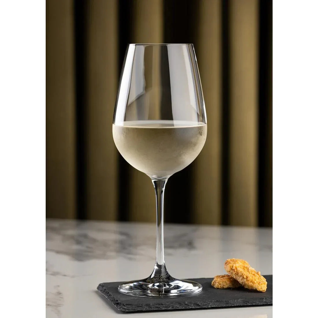 DX916 Utopia Mississippi Wine Glasses 550ml (Pack of 6) - JD Catering Equipment Solutions Ltd