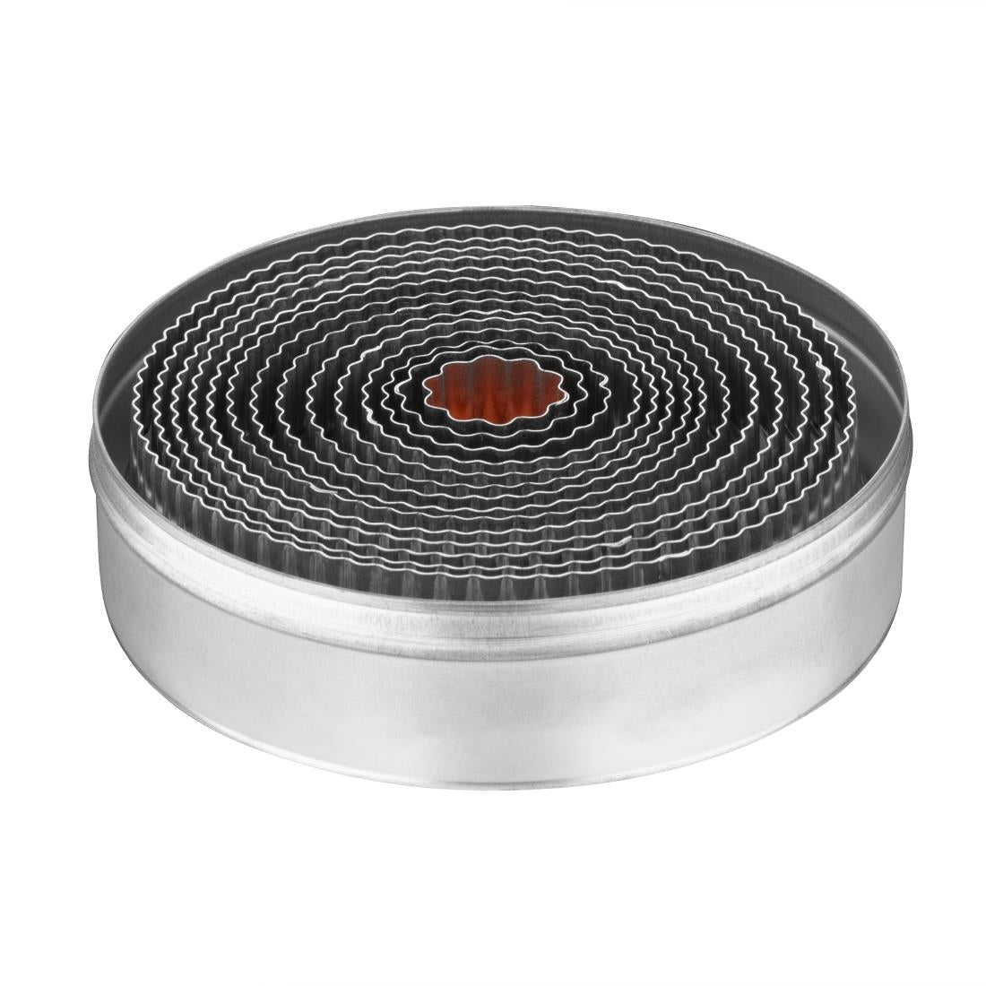 E019 Vogue Round Fluted Pastry Cutter Set (Pack of 11)