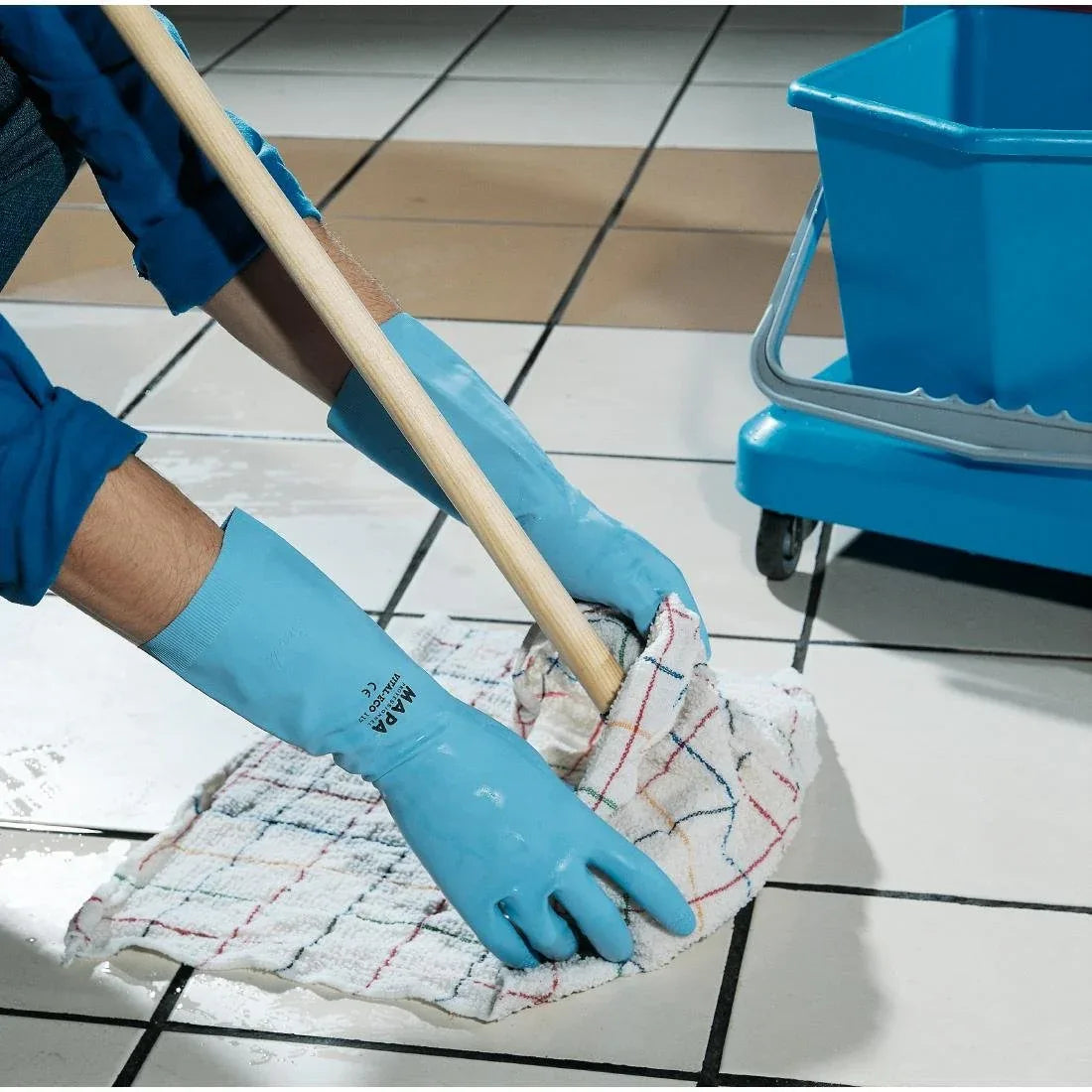 FA291-M MAPA Vital 117 Liquid-Proof Light-Duty Janitorial Gloves Blue Medium