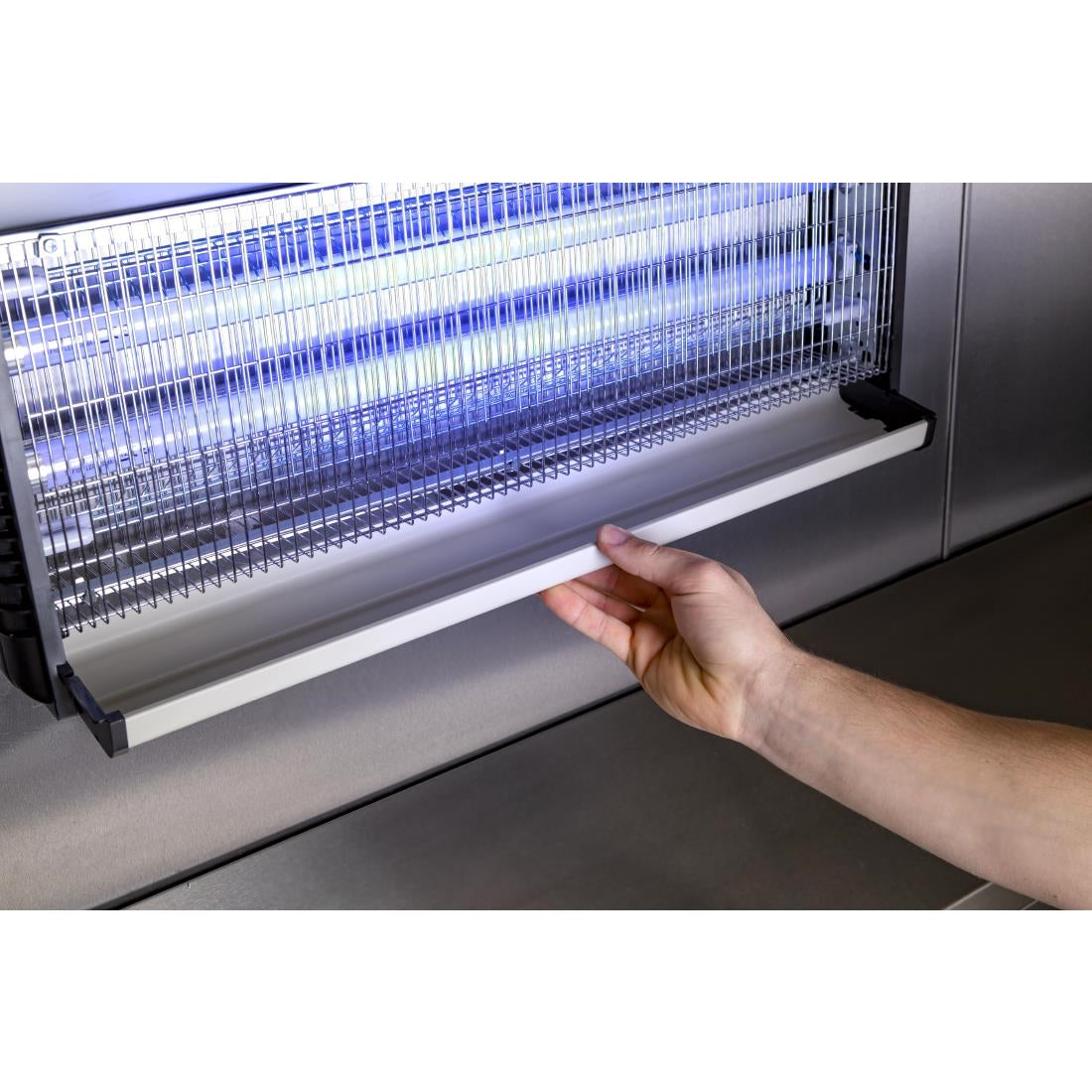 FD498 Eazyzap Energy Efficient LED Fly Killer 150m²