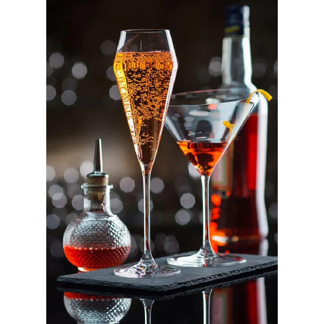 FH567 Rona Edge Champagne Flutes 220ml (Pack of 6) - JD Catering Equipment Solutions Ltd