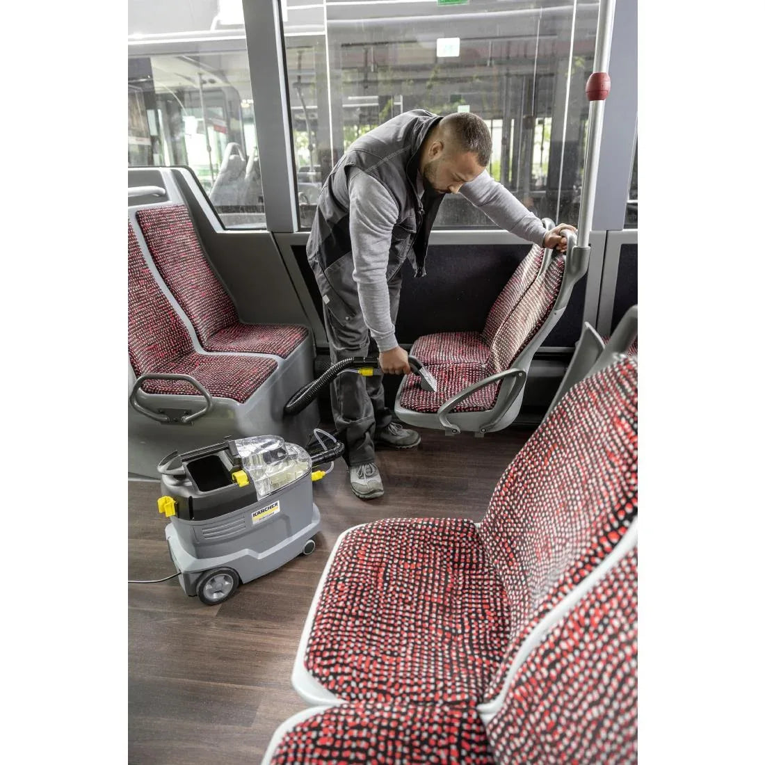 FU065 Karcher Spray Extraction Cleaner Puzzi 8/1 C - JD Catering Equipment Solutions Ltd