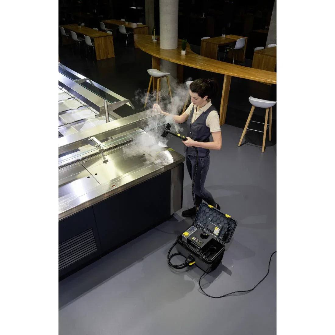 FU091 Karcher Steam Cleaner SG 4/2 Classic - JD Catering Equipment Solutions Ltd