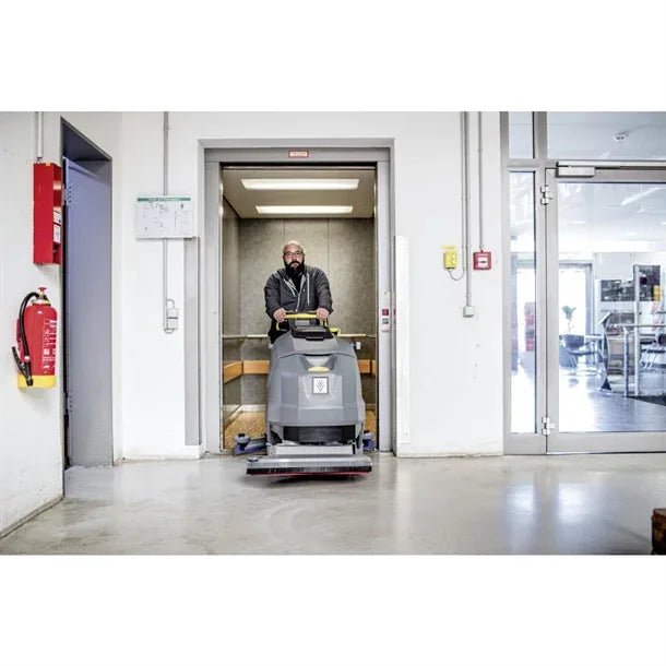 FU096 Karcher Scrubber Dryer BD 70/75 W Classic BP - JD Catering Equipment Solutions Ltd