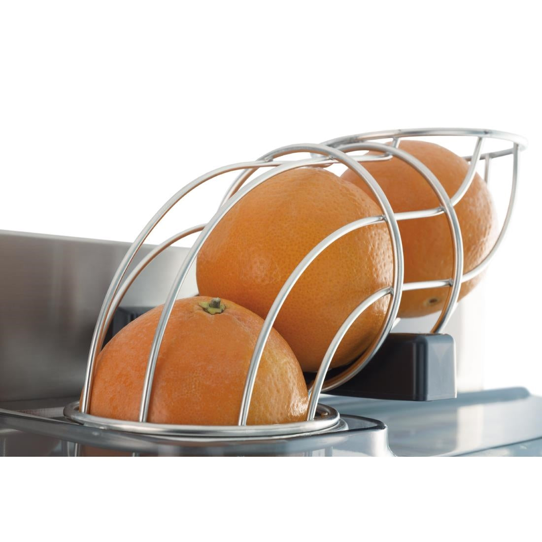 FU649 Zumex Essential Pro Juicer Black 4876