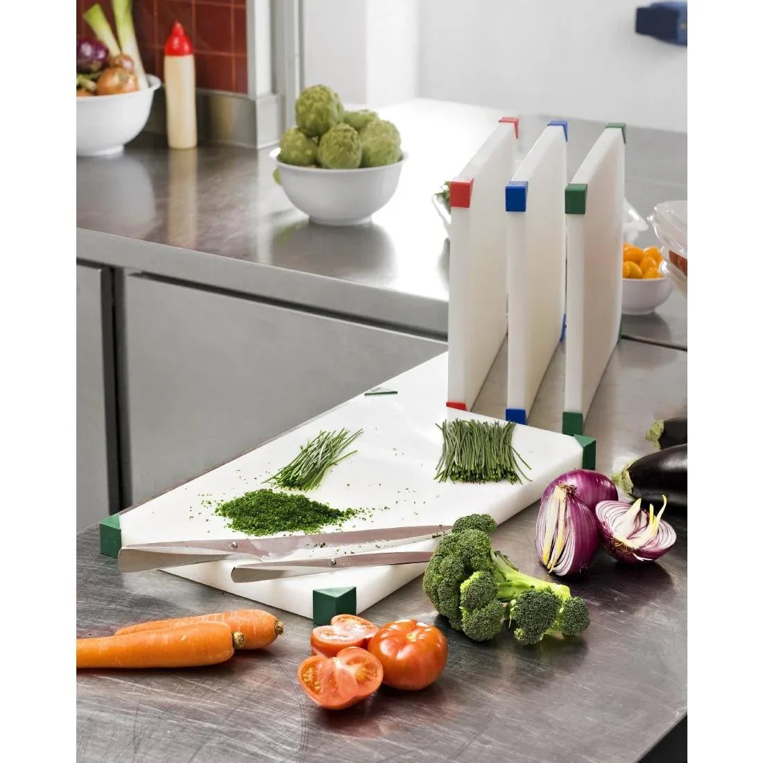 FU797 Araven Cut Board 404x304x24mm Green - JD Catering Equipment Solutions Ltd