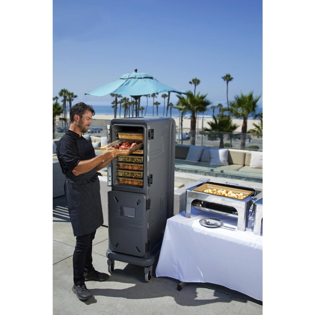 Cambro Ultra Pro Tall Hot Cart Grey