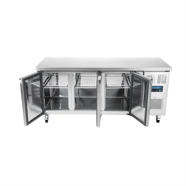 UA048 Polar U-Series Triple Door Counter Fridge 417Ltr 300W. Usable capacity: 291Ltr. R600a