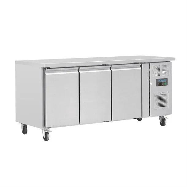 UA048 Polar U-Series Triple Door Counter Fridge 417Ltr 300W. Usable capacity: 291Ltr. R600a