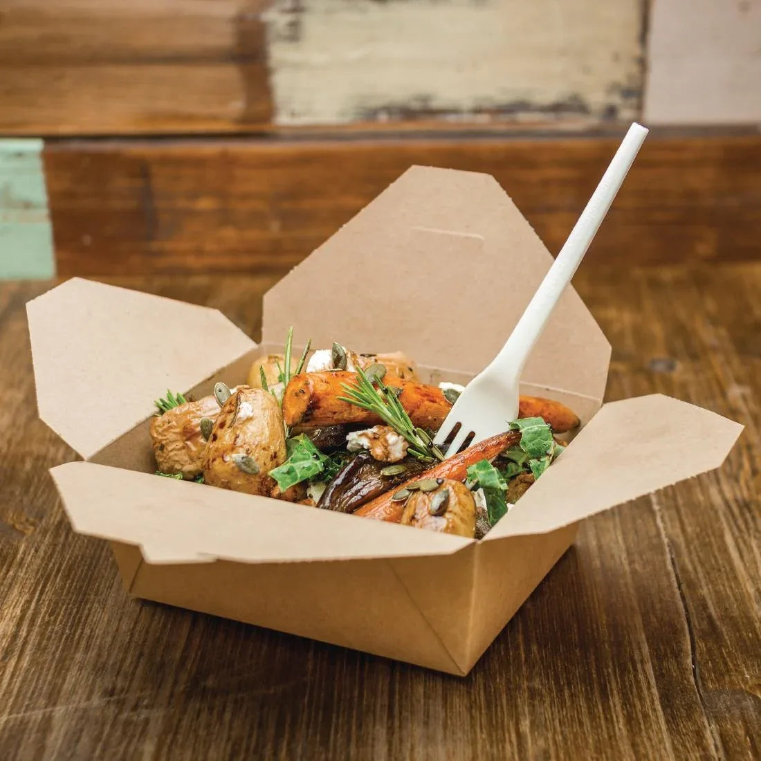 GK102 Vegware Compostable Paperboard Food Boxes No.8 1300ml / 46oz (Pack of 300) - JD Catering Equipment Solutions Ltd