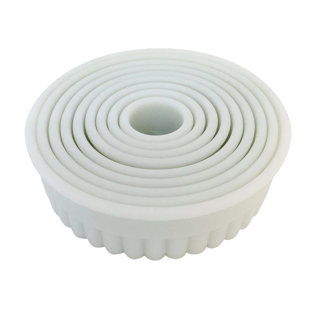 GT140 Schneider Serrated Round Pastry Cutters (Pack of 9)