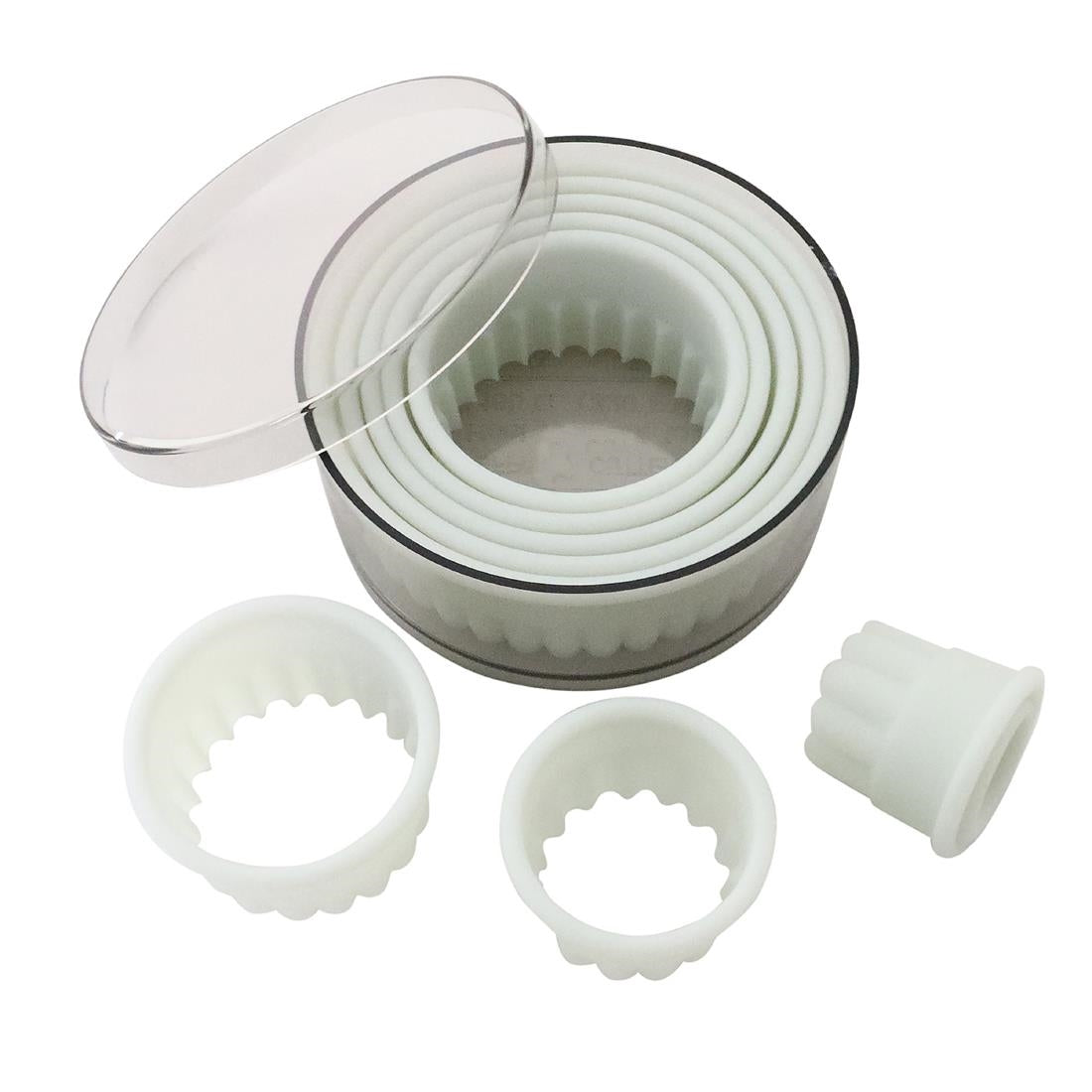 GT140 Schneider Serrated Round Pastry Cutters (Pack of 9)