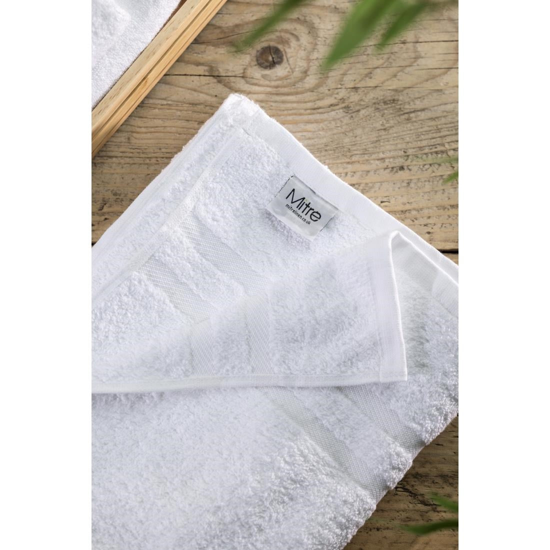 Comfort Nova/B Towels White - Bath Towel 70x137cm