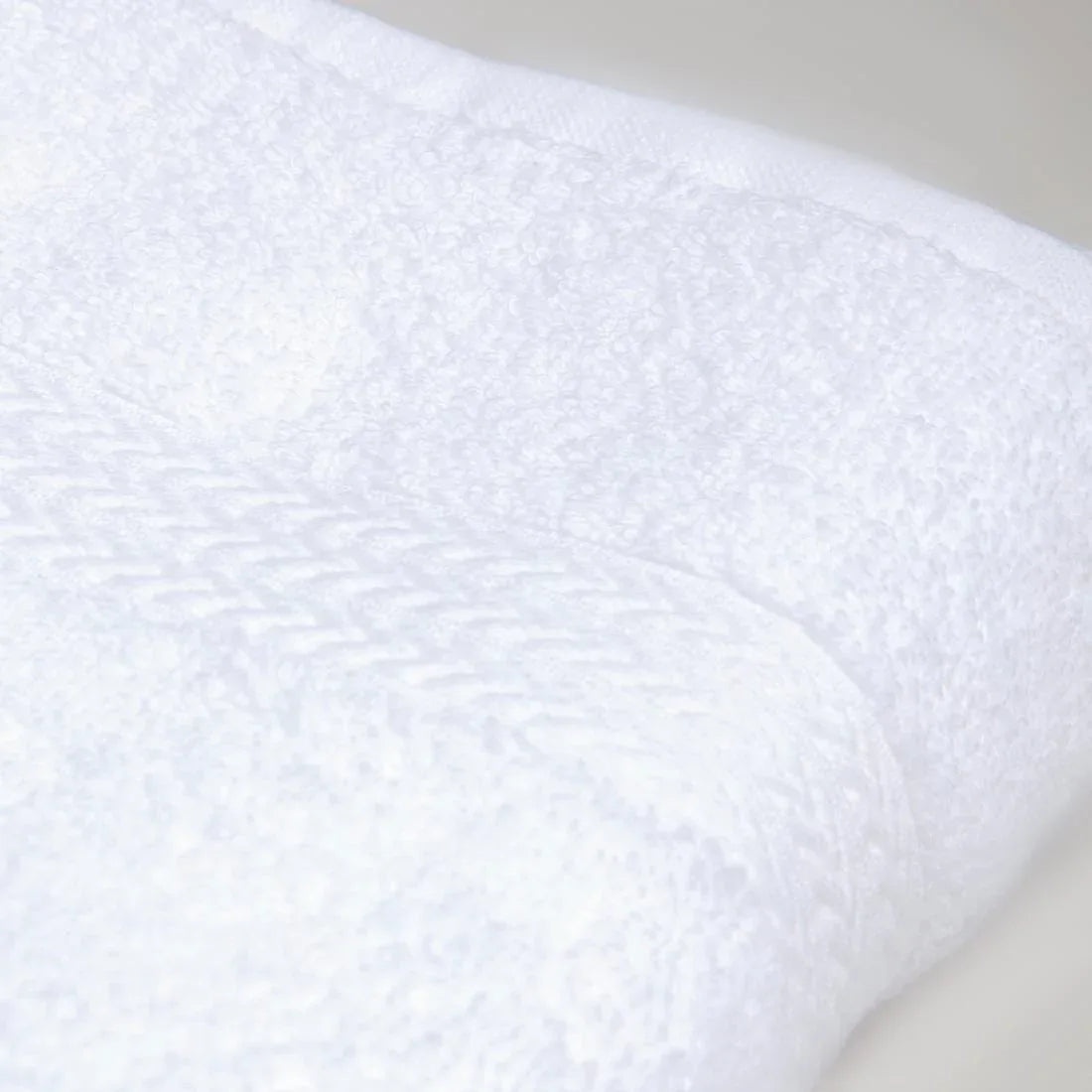 GT853 Mitre Comfort Riviera Hand Towel White - JD Catering Equipment Solutions Ltd