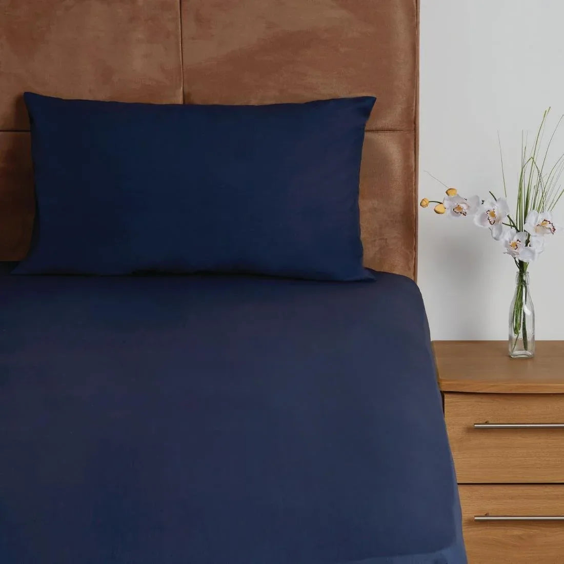 HD051 Mitre Essentials Temir Flat Sheet Navy Double - JD Catering Equipment Solutions Ltd
