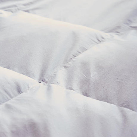 GU422 Mitre Luxury Himalayan 10.5 Tog Duvet King