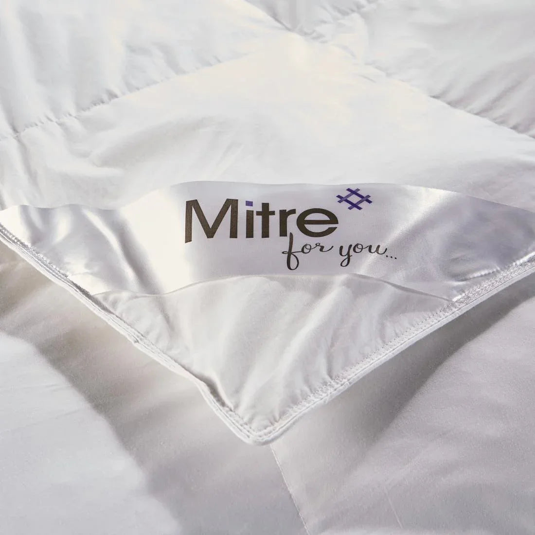 GU423 Mitre Luxury Himalayan 10.5 Tog Duvet Super King - JD Catering Equipment Solutions Ltd