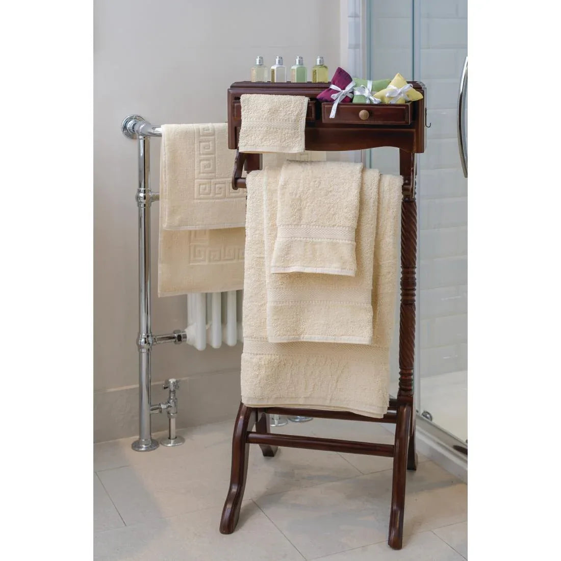 HB627 Mitre Essentials Nova Face Cloth Cream (10 pack) - JD Catering Equipment Solutions Ltd