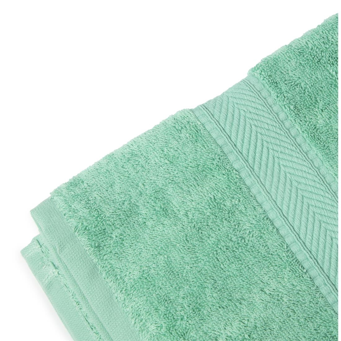 GW366 Mitre Essentials Nova Bath Sheet Mint