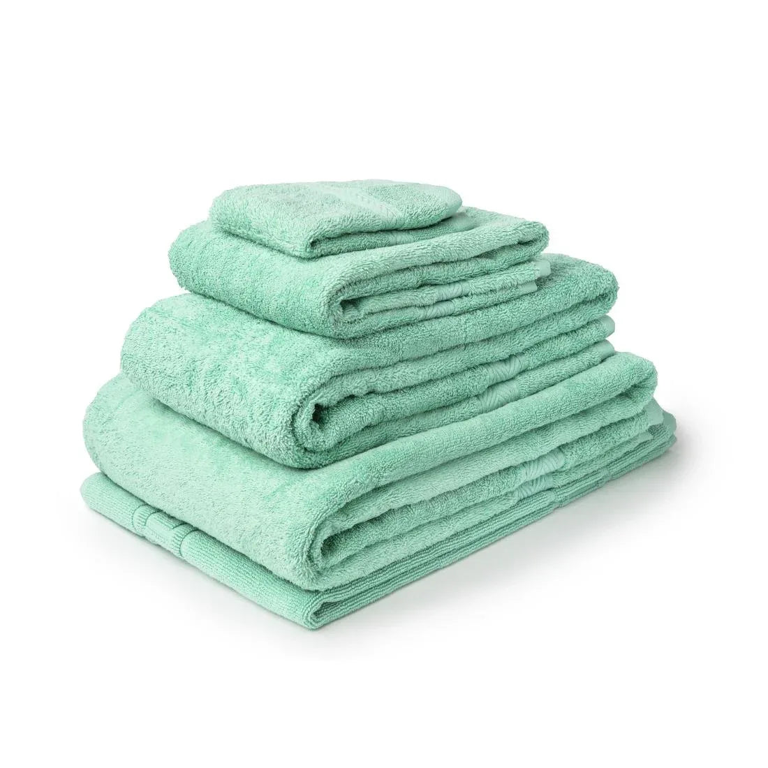 GW366 Mitre Essentials Nova Bath Sheet Mint - JD Catering Equipment Solutions Ltd