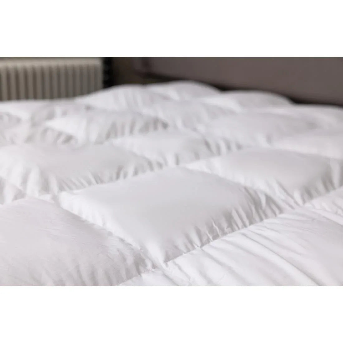 GU487 Mitre Heritage Duke Mattress Topper Metric Single - JD Catering Equipment Solutions Ltd