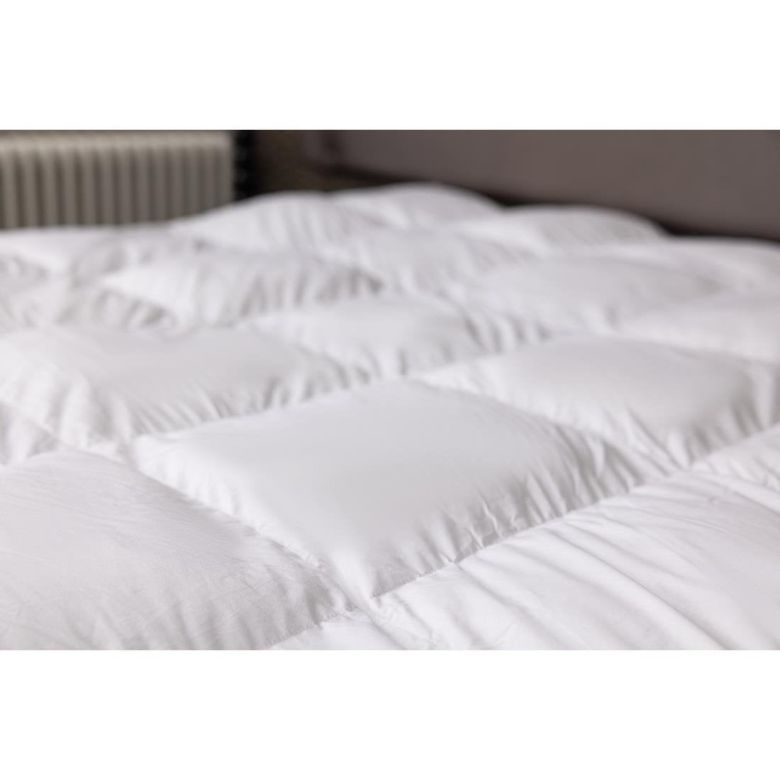 GU489 Mitre Heritage Duke Mattress Topper Metric Super King