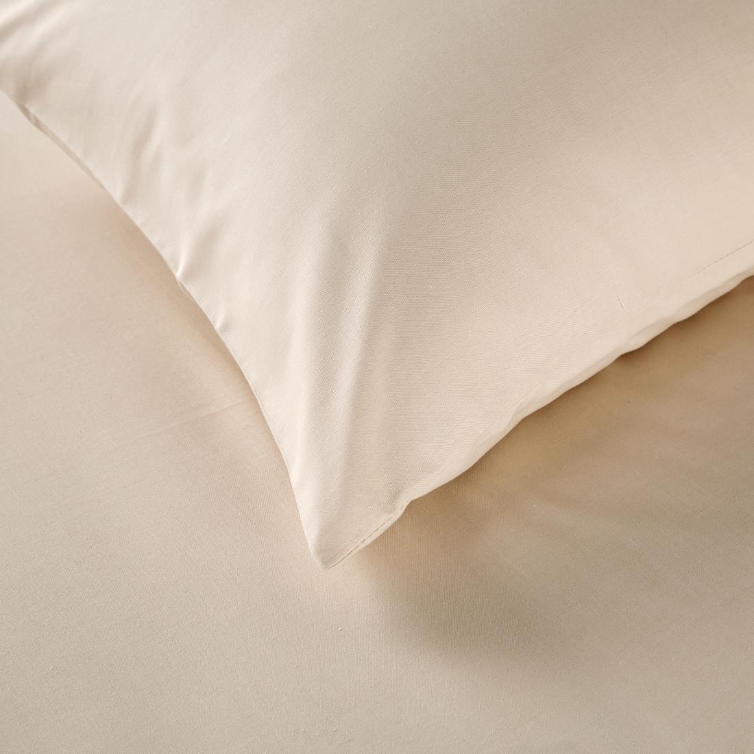 HB918 Mitre Essentials Spectrum Housewife Pillowcase Ivory - JD Catering Equipment Solutions Ltd