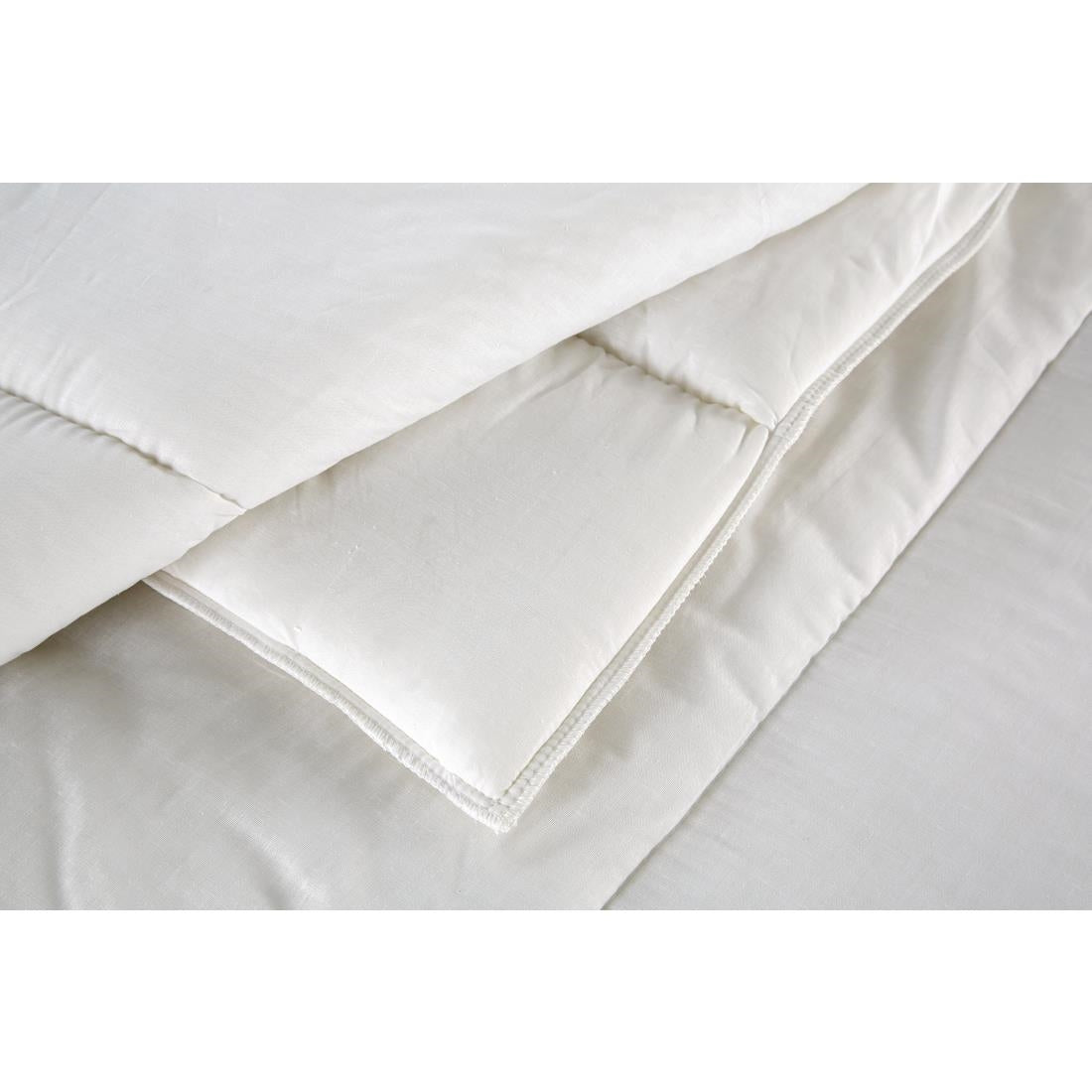 HD213 Eco Hollowfibre 10.5 Tog Duvet King