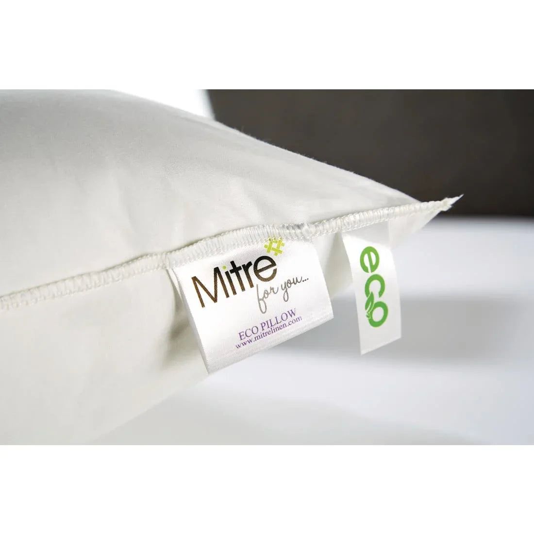 HD216 Mitre Eco Recycled Hollowfibre Pillow Firm - JD Catering Equipment Solutions Ltd