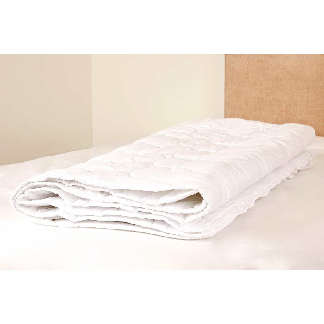 HD267 Mitre Comfort 100gsm Summer Duvet King Size