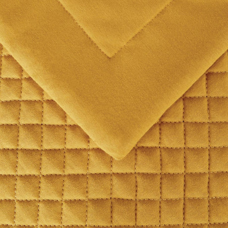 HN842 Mitre Essentials Quilted Waffle Runner Ochre