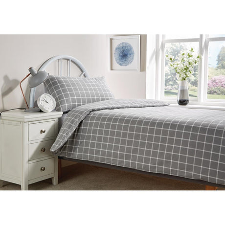 HN889 Mitre Essentials Stirling Duvet Cover Grey 137 x 203cm