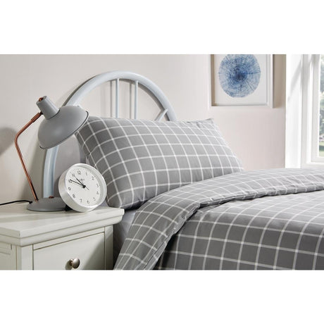 HN890 Mitre Essentials Stirling Duvet Cover Grey 198 x 203cm