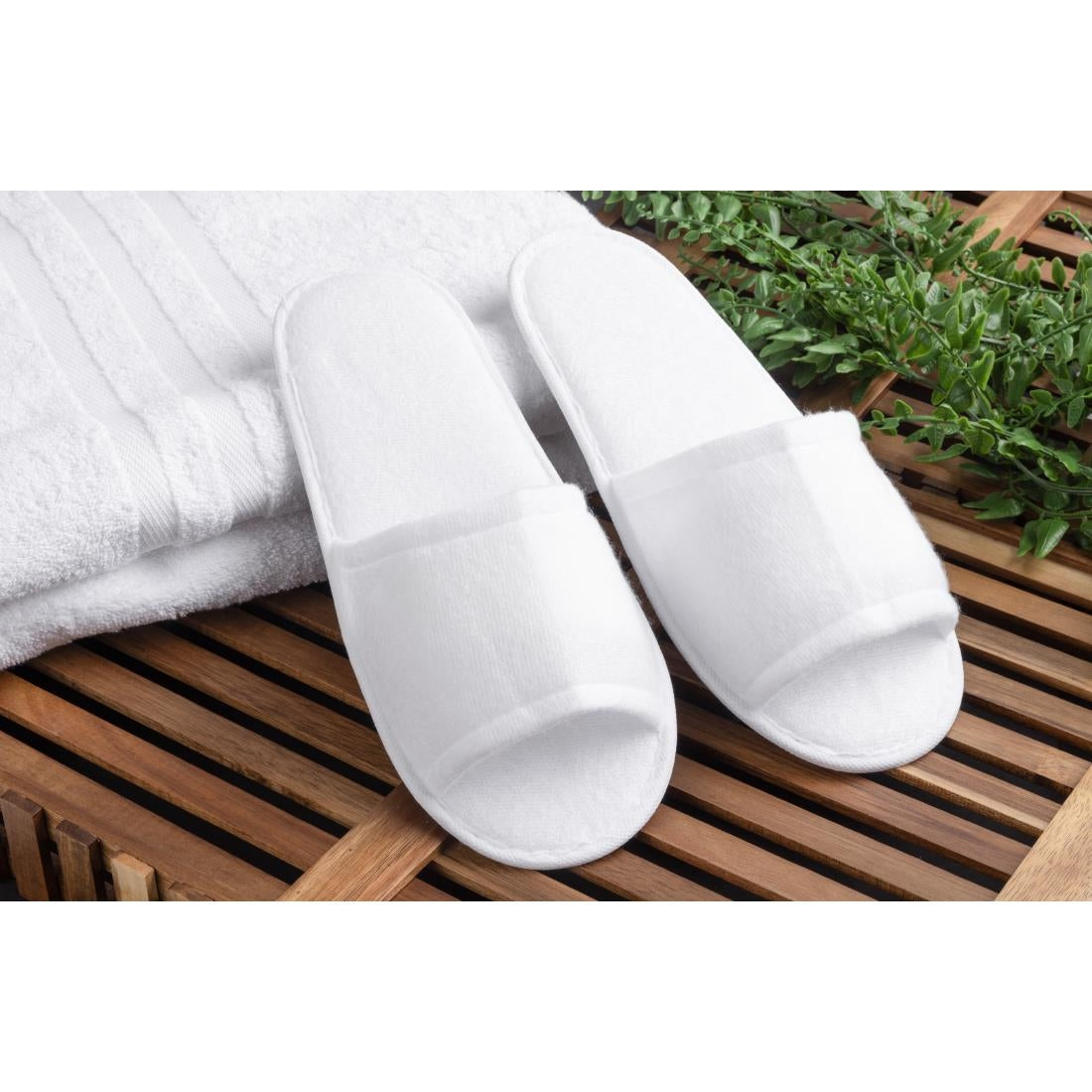 HR095 Mitre Essentials Slipperlite Open Toe Slippers White