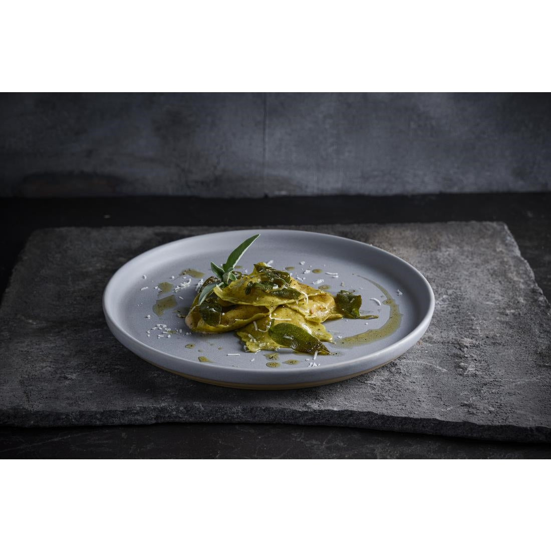 HR466 Churchill Emerge Seattle Grey Walled Plates 206mm (Pack of 6)