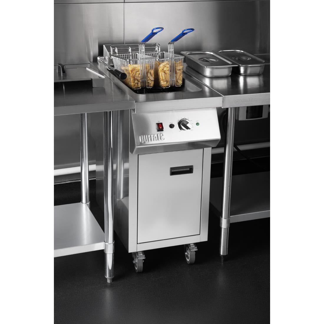 HU198 Buffalo Electric Freestanding Fryer